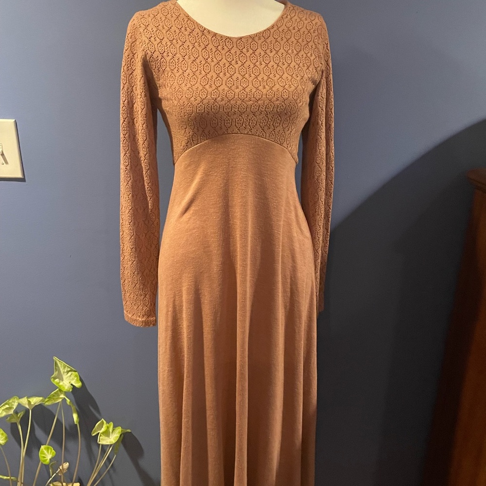 Beautiful Vtg Knit Dress